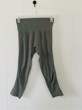 Savvy Olive Green High-Waist Kids Leggings